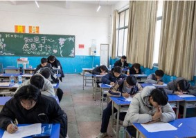 寒风中坚守,笔墨间成长——济源职教升学班期中考试进行时